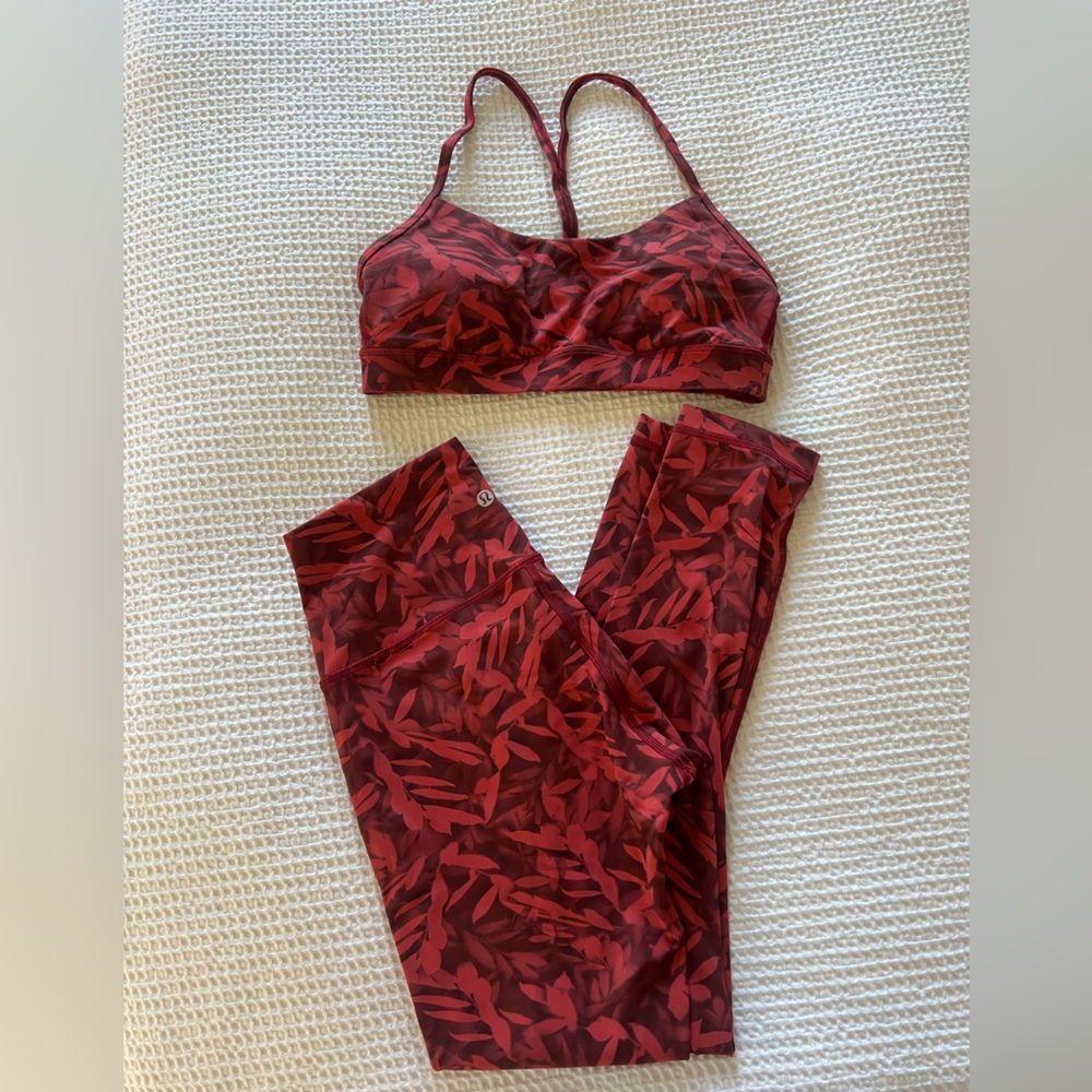 Lululemon workout set